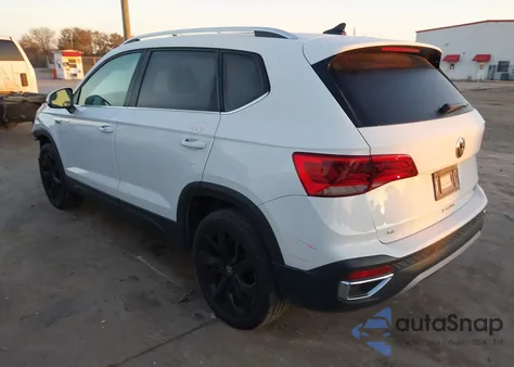 2022 Volkswagen Taos 1.5T Se из США, поврежденный, VIN 3VVTX7B21NM026791